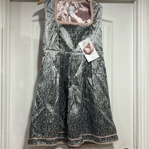 Bavaria Trachten Women’s Dress Size XL.